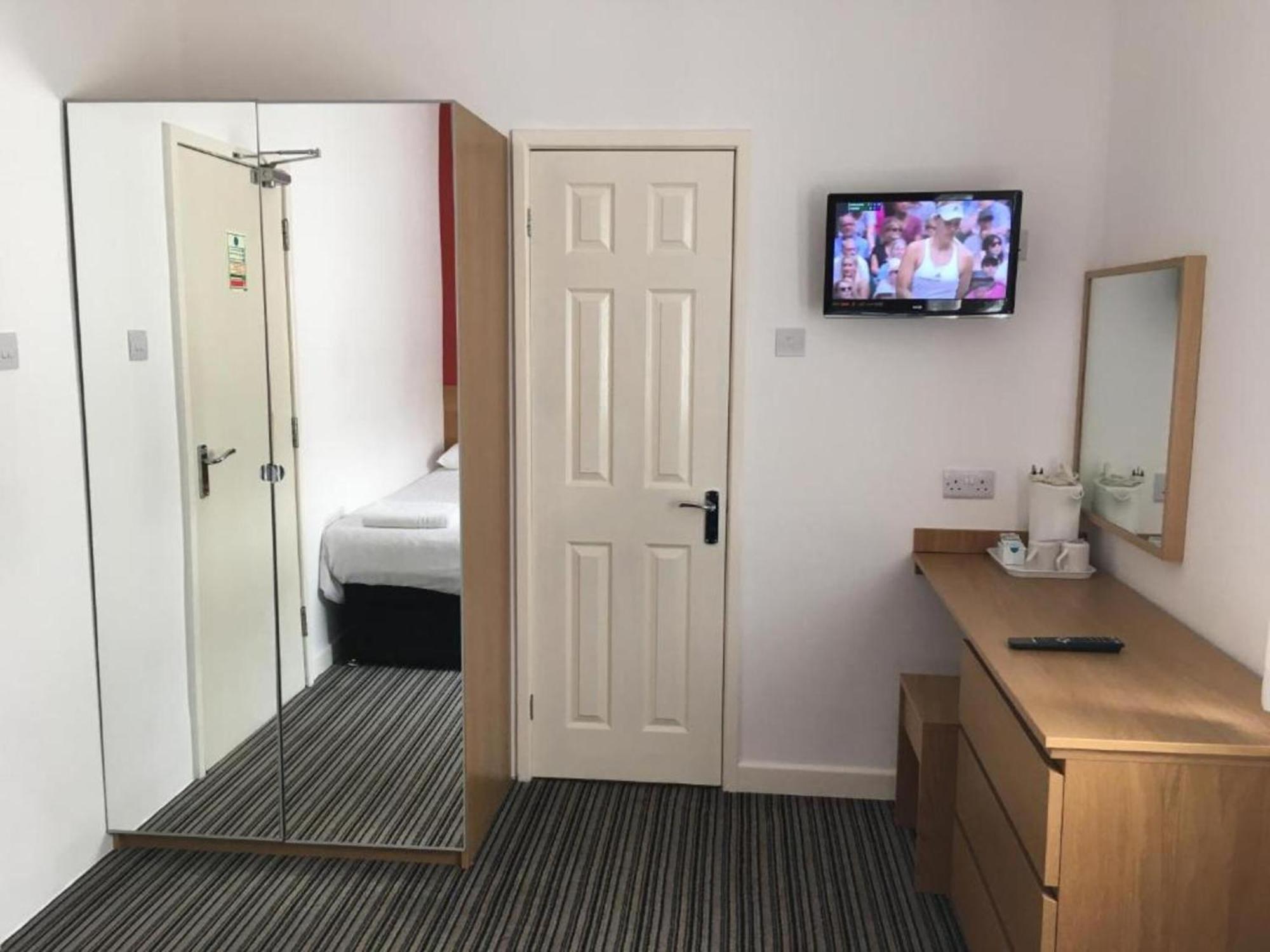 Oyo Wave Crest Hotel Blackpool Kültér fotó
