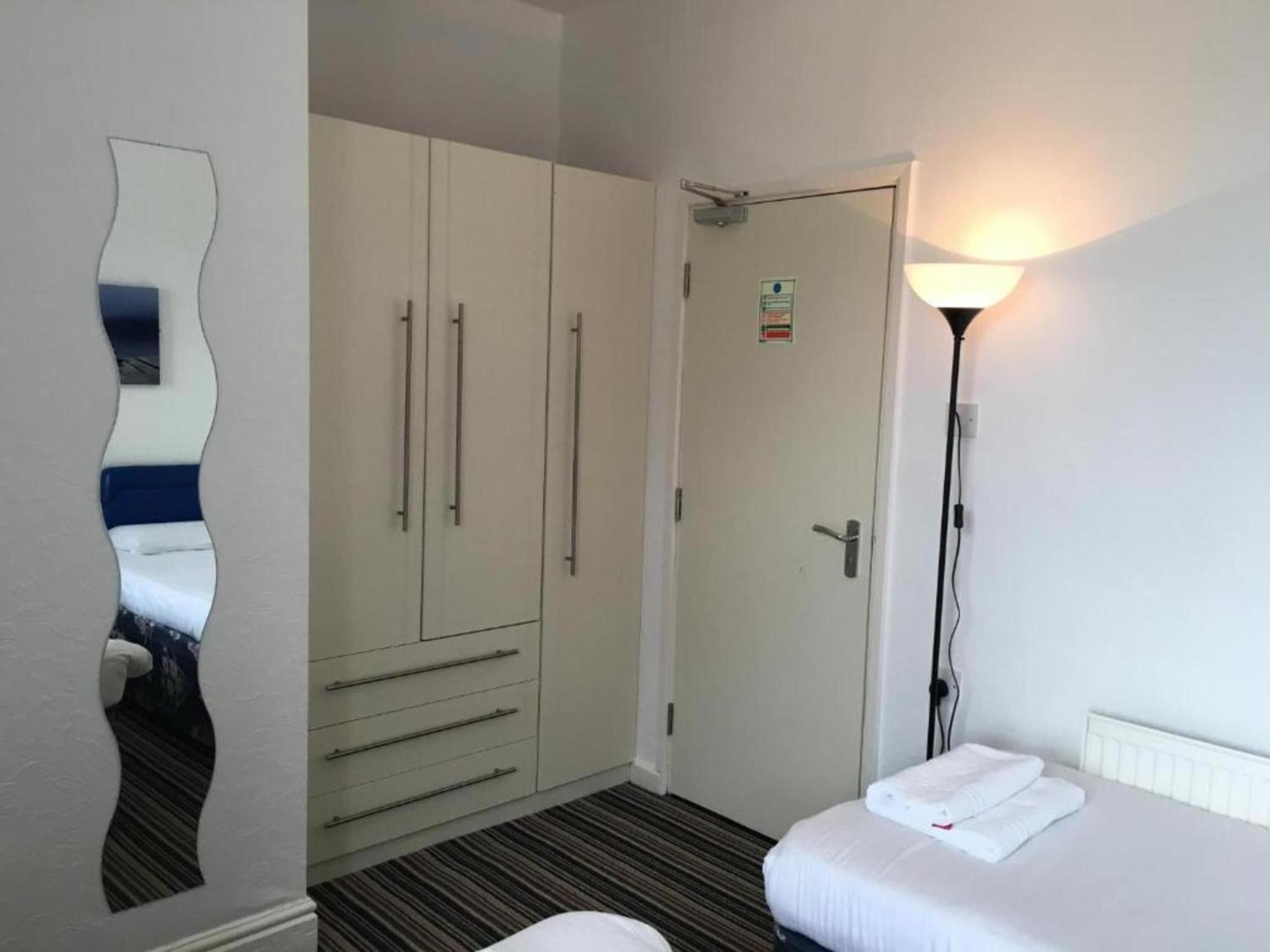 Oyo Wave Crest Hotel Blackpool Kültér fotó